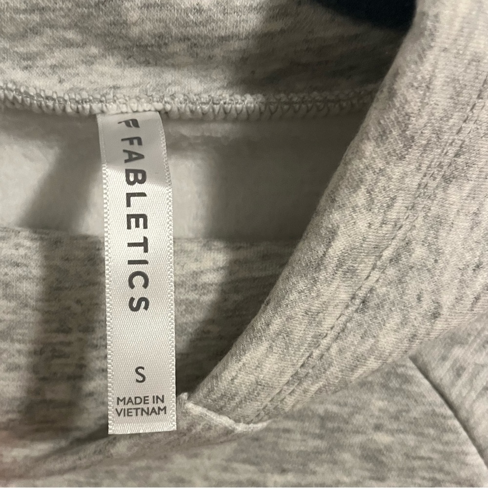 Fabletics - Nwot Funnel Neck Tunic Sz Small (Over… - image 4